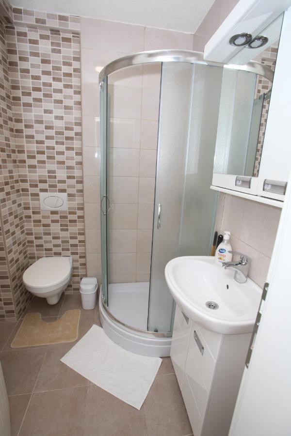 Apartamento Fast Sleep & Go 3 Paraćin Exterior foto