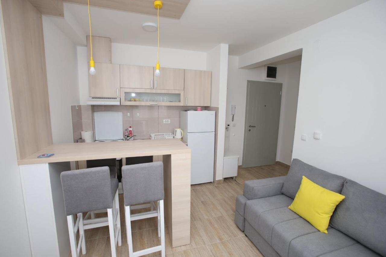 Apartamento Fast Sleep & Go 3 Paraćin Exterior foto